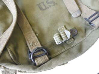 U.S. 1945 dated field pack, combat