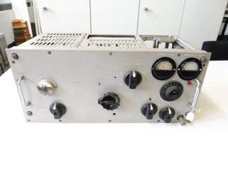 Kriegsmarine Sender Lorenz S18205/III ( Lo40K39a ).Funktion nicht geprüft