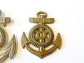 2 Metallauflagen für Armabzeichen der Marine, wohl Kaiserliche und Kriegsmarine