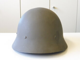 Schweden, Stahlhelm M26, zum Teil überlackiertes...