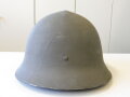 Schweden, Stahlhelm M21, von der Armee überlackiertes Stück