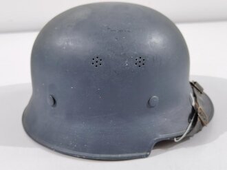 Leichtmetallhelm Deutsch 2. Weltkrieg, blauer Originallack