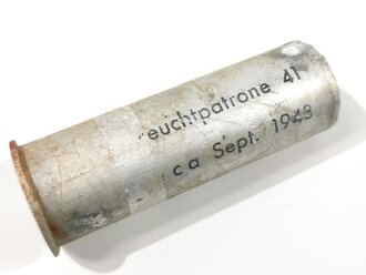 Abgeschossene Aluminiumhülse für die Leuchtpatrone 41, datiert Sept. 1943, Hersteller eca (Fischer G.m.b.H., Oskar Feuerwerkskörperfabr., Markdorf /Baden)