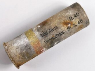 Abgeschossene Aluminiumhülse für die Signalpatrone Einzelstern Rot, datiert 1940, Hersteller Nicolaus