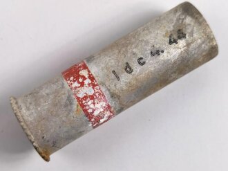 Abgeschossene Aluminiumhülse für die Signalpatrone Einzelstern Rot, datiert 1944, Hersteller ldc (Deutsche Pyrotechn. Fabriken G.m.b.H. Werk Cleebronn)