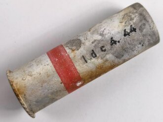 Abgeschossene Aluminiumhülse für die...