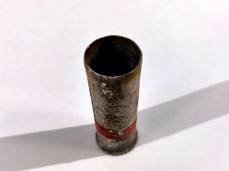Abgeschossene Aluminiumhülse für die Signalpatrone Einzelstern Rot, datiert 1944, Hersteller ldc (Deutsche Pyrotechn. Fabriken G.m.b.H. Werk Cleebronn)