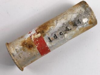 Abgeschossene Aluminiumhülse für die...