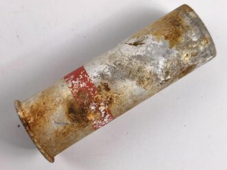 Abgeschossene Aluminiumhülse für die...