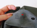 Luftschutz Volksgasmaske VM37 mit Filter in Bereitschaftsbüchse aus lackierter Pappe des Herstellers " Vupa"
