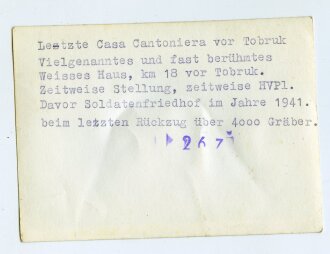 Afrikakorps, Letzte Casa Cantoniera vor Tobruk mit Soldatenfriedhof davor, Maße 7,5 x 10,5 cm