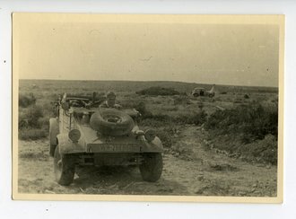 Foto Afrikakorps Kübelwagen im Einsatz, Maße 6,7 x 9,7 cm