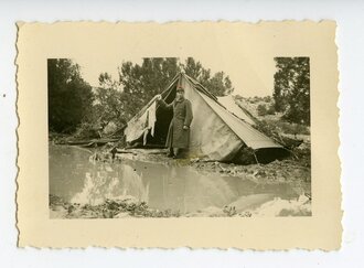 Foto Afrikakorps " Nach einem Wolkenbruch",...