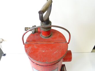 Volks- Hand- Feuerspritze für Luftschutz. Originallack