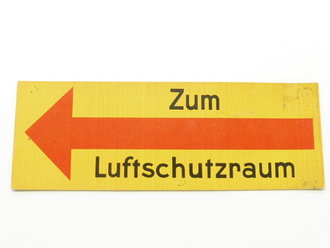 Pappschild "  Luftschutzraum " 10 x 29 cm