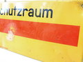 Blechschild " Luftschutzraum " Originallack, 10 x 30cm