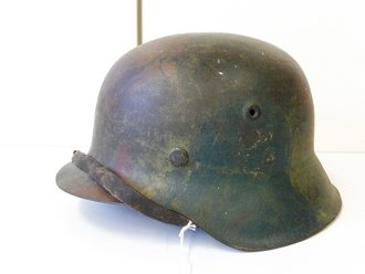 Heer, Stahlhelm M42 mit Tarnbemalung. Einwandfreies Stück , in allen Teilen original