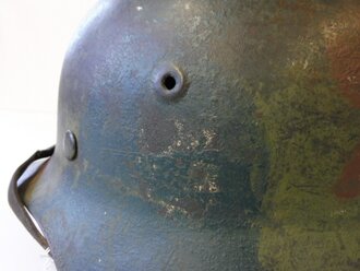 Heer, Stahlhelm M42 mit Tarnbemalung. Einwandfreies Stück , in allen Teilen original