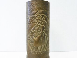 Vase aus britischer ? Kartusche von 1942,  Höhe...