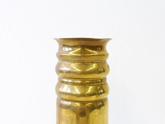 Vase aus englischer ? Kartusche von 1941,  Höhe 28,5cm. Nachkriegsumbau "Schwerter zu Pflugscharen"
