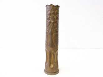 Vase aus britischer Kartusche von 1945 ,  Höhe 25,5cm. Nachkriegsumbau "Schwerter zu Pflugscharen"