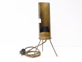 Heizer oder Lampe aus Kartusche ,Gesamthöhe 38cm, interessante Kartusche für 2 Zündschrauben ?. Nachkriegsumbau "Schwerter zu Pflugscharen"