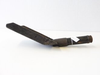 Ofenschaufel mit Griff aus einer 2cm Flak Hülse der Wehrmacht. Nachkriegsumbau " Schwerter zu Pflugscharen"
