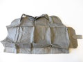 Einkaufstasche aus Material des leichten Gasschutzanzugs der Wehrmacht. Nachkriegsfertigung " Schwerter zu Pflugscharen"