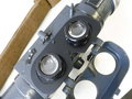 Entfernungsmesser 36 der Wehrmacht, Hersteller Carl Zeiss Jena, einwandfreie Optik. Überlackiertes Stück, der Trageriemen aus russischem Gewehrriemen