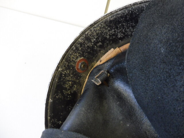 Feuerwehrhelm M1934, Leichtmetallausführung mit beiden