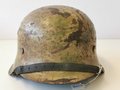 Heer, Stahlhelm M42 mit originaler Tarnlackierung