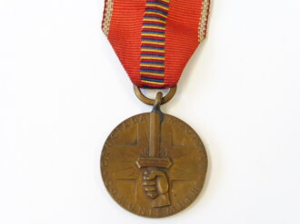 Rumänien, Medaille Kreuzzug gegen den Kommunismus 1941 am Band, in Tüte