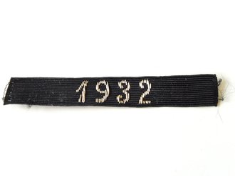 NSDAP Verdienstabzeichen "1932 " wurde über der Armbinde getragen, ungetragenes Stück