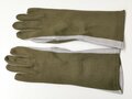 U.S. 1974 dated Gloves, Fyler´s Summer, Type GS/FRP-2, size 7. Unissued