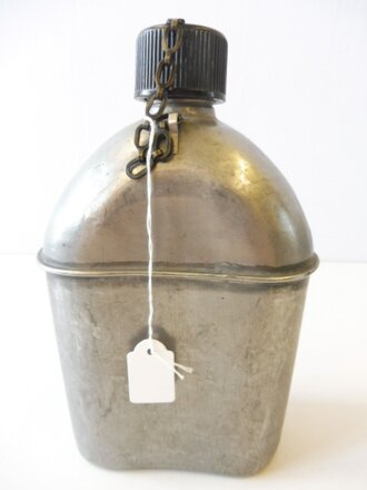U.S. 1945 dated bottle for canteen
