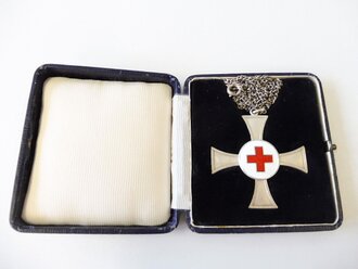 Deutsches Rotes Kreuz, Schwesternkreuz 2.Form in silber, im Etui