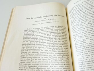 "Veröffentlichungen aus dem Gebiete des Heeres Sanitätswesens", Heft 106 "Arbeiten aus den chemischen Untersuchungsstellen" von 1938. DIN A5, 99 Seiten