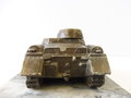 Vollplastisches Modell Panzer I auf Marmorsockel. Maße des Panzers 7 x 13,5 x 6,5cm. Maße der wohl neuzeitlich ergänzten Marmorplatte 12 x 22cm.