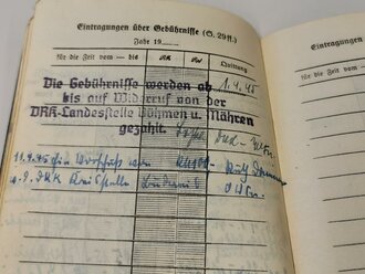 Deutsches Rotes Kreuz Dienstbuch einer Helferin aus Serbien, ausgefertigt in Belgrad 1943.