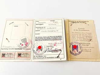 Nachlass einer Deutsches Rotes Kreuz Haupthelferin, bestehend aus Dienstbuch, 3 Beförderungen und 2 Personalausweisen