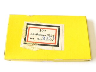 Pappverpackung " 100 Zündhütchen 92/36" ( für 2cm ) datiert 1943