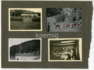 Seite eines Fotoalbum " Die Lehrlinge des Fritz Sauckel Werkes Weimar im Schulungsjahr bei Gumbelstadt 1940" Dazu 2 loose Fotos