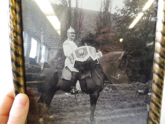 Kesselpauker zu Pferd, original gerahmtes Foto, Maße 18 x 24cm