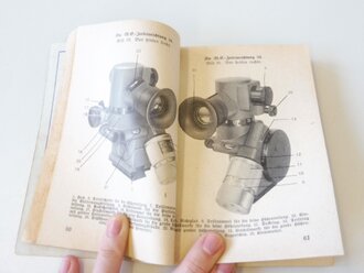 "Beschreibung, Handhabung und Bedienung des MG34 als leichtes MG..... mit Anhang für MG34 und MG42" datiert 1943 mit 256 Seiten