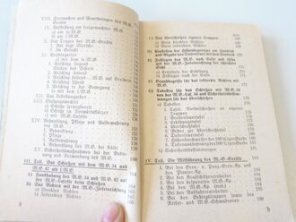 "Beschreibung, Handhabung und Bedienung des MG34 als leichtes MG..... mit Anhang für MG34 und MG42" datiert 1943 mit 256 Seiten