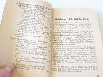 "Beschreibung, Handhabung und Bedienung des MG34 als leichtes MG..... mit Anhang für MG34 und MG42" datiert 1943 mit 256 Seiten