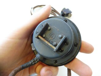 Kopffernhörer 33 mit defektem Kopfbügel datiert 1942