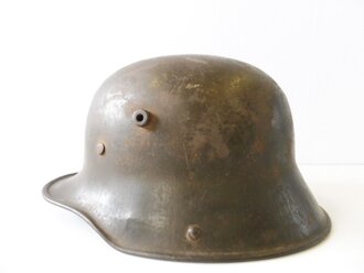 1. Weltkrieg, feldgraue Stahlhelmglocke mit Nieten,...