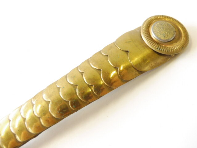 Schuppenkette aus Messing gewölbt für Pickelhaube o Kürassierhelm 