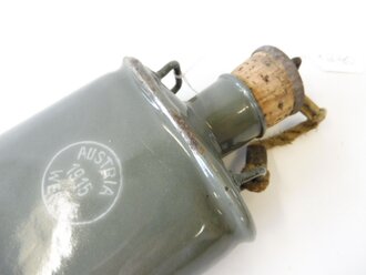Emaillierte Feldflasche für Mannschaften und Offiziere der k. u. k. Armee datiert 1915